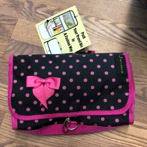 J Garden packing travel kit